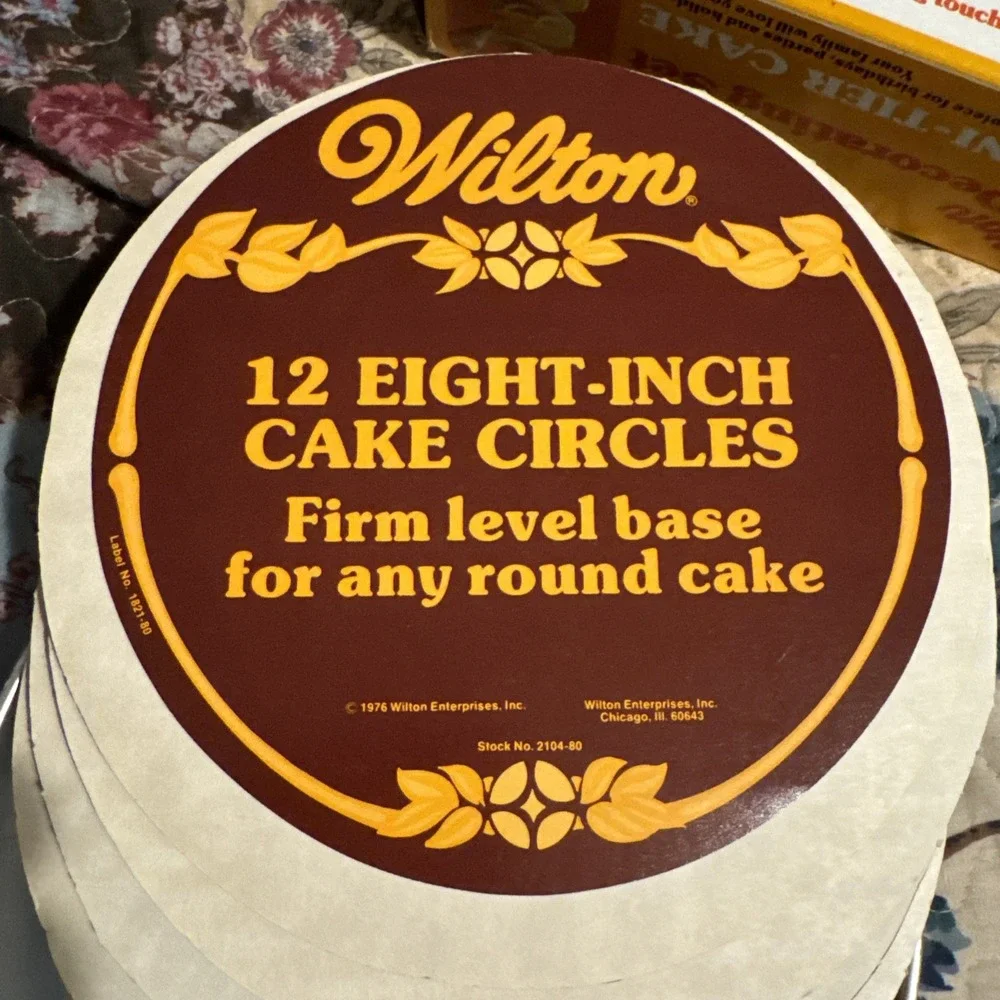 Vtg Wilton Cake Decorating Set READ
